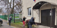 Сотрудники аппаратов мировых судей приняли участие в субботниках - Министерство региональной безопасности