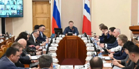 Виталий Хоценко провёл субботнее оперативное совещание с региональным правительством и главами муниципалитетов. - 12 канал
