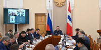 Виталий Хоценко обсудил совместные действия с депутатами и сенаторами в рамках Парламентского клуба  - Правительство Омской области