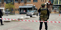 Оцепление на месте атаки БПЛА на Екатеринбург (25 апреля 2026 года)(2026)|Фото: Накануне.RU - Nakanune.Ru