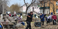 Результат радует! На субботнике прибрали большой участок на ул. Свободы в Артемовском - Газета Егоршинские Вести