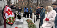Екатеринбуржцы почтили память ликвидаторов аварии на ЧАЭС - Администрация г. Екатеринбург