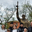 «История в камне»: кормовские школьники почтили память героев у обновлённого мемориала - Газета Рассвет