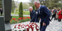 40 лет Чернобылю: волгодонцы склонили головы перед ликвидаторами у памятного знака - Bloknot-Volgodonsk.Ru