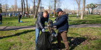 Команда ДСК поддержала общегородской субботник - Обозреватель.Врн