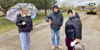 Глава Бежицкой районной администрации провела выездное совещание на улице Брянской - Брянская Учительская газета