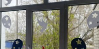 «Журавушка» украсила окна к 9 Мая - Рассвет