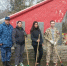 Молодые сотрудники ирбитского СИЗО-2 и добровольцы привели в порядок мемориалы в ходе акции «Дорога к обелиску» - УФСИН по Свердловской области