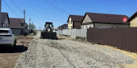 После приема прокурора в астраханском селе подсыпали дорогу к дому участника СВО - Punkt-a.info