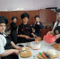 Старшие центра соцобслуживания Духовницого района учили школьников варить щи - Министерство труда и соцзащиты