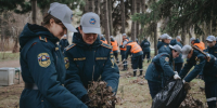 Курсанты нашего института внесли вклад в благоустройство Екатеринбурга: субботник в дендропарке и на территории института - УрИ ГПС МЧС РФ