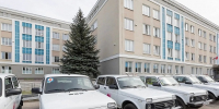 18 сотрудников сельских ФАПов в Тульской области получат служебные машины - Молодой коммунар