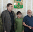 Глава Хасавюрта передал орден Мужества семье погибшего участника СВО Арсена Абучева - Администрация МО г. Хасавюрт