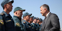 Игорь Кобзев поздравил бывших подчиненных с профессиональным праздником - Baikal24.Ru