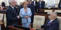 Депутаты АКЗС приняли обращение к Правительству РФ о расширении пенсионных прав кумандинцев Фото №1 - Алтайская правда