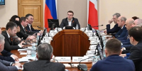 Виталий Хоценко провел оперативное совещание с членами регионального правительства, министрами, руководителями ведомств и главами муниципалитетов - Газета Омский пригород