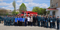 В Геническе открыли монумент в честь ветерана пожарной службы — легендарной автоцистерны - МЧС России