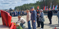 В Псковской области росгвардейцы приняли участие в памятных мероприятиях, посвященных Дню Знамени Победы - Росгвардия
