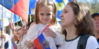Масштабным митинг-концертом встретили Первомай в Новосибирске - Министерство региональной политики