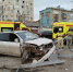 В Омске машина в жутком ДТП снесла забор у автобусной остановки: фото - СуперОмск