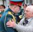 Военные провели мини-парады для ветеранов ВОВ в Южно-Сахалинске пресс-служба Восточного военного округа - SakhalinMedia.Ru