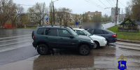 В Тольятти в ДТП с тремя автомобилями пострадали женщина и ребенок - Волга Ньюс
