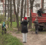Поработали на улице Рабочей. Единороссы вместе с местными жителями провели субботник в Великих Луках - ГТРК Псков