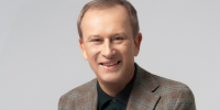 Губернатор на связи: Александр Дрозденко проведет прямую линию с ленинградцами - Гатчинская служба новостей