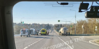 На трассе М-2 "Крым" под Тулой столкнулись легковушка и большегруз - ТК Первый Тульский