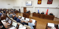 От точечных до системных: какие вопросы рассмотрели депутаты АКЗС на апрельской сессии Фото №1 - Алтайская правда