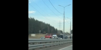 В Иркутске водитель Subaru врезался в металлическое ограждение, пассажир погиб - IrkutskMedia.Ru