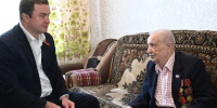 Виталий Хоценко и депутаты от «Единой России» поздравили ветеранов с наступающим Днём Победы - Единая Россия