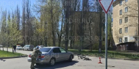 Женщина упала под автобус на улице Гагарина - Gorod48.ru