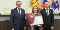 Глава Сочи Андрей Прошунин и председатель Городского Собрания Сочи Виктор Филонов поздравили сотрудников СМИ и пресс-служб курорта с профессиональными праздниками - Городское Собрание