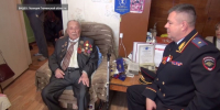 Тюменского ветерана поздравили со 102-летием и наступающим праздником Победы - ГТРК Регион-Тюмень