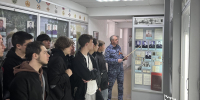 Сотрудники крымской вневедомственной охраны Росгвардии провели День открытых дверей для студентов колледжа в Симферополе - Росгвардия