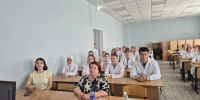 «С первым криком — в жизнь!»: студенты ЛМК поздравили акушерок - Липецкий медицинский колледж