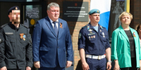 Патриотический парад тульских школьников принял Илья Беспалов - Молодой коммунар