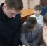 В преддверии Дня Победы полицейские и общественники Советского района провели акцию «Символ памяти» и рассказали школьникам об истории монумента «Журавли» - 2Goroda.Ru