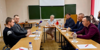 В Смоленске состоялся круглый стол с ветеранами спецоперации - Смоленская газета