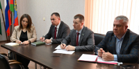 В администрации Гиагинского района был организован выездной приём граждан. - Гиагинский район
