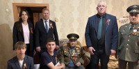 В Новоалтайске поздравили ветеранов с наступающим Днем Победы. - Администрация г. Новоалтайск