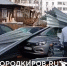 В Кирове с дома снесло крышу и помяло шесть машин - Город Киров