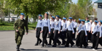 В курганской школе прошёл торжественный парад победителей смотра строя и песни - Новый мир