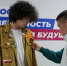 В Штабе общественной поддержки партии «Единой России» проходит акция «Георгиевская ленточка» - Единая Россия