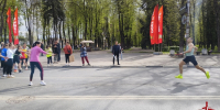 В Псковской области росгвардейцы одержали победу в легкоатлетической эстафете, посвященной Победе в Великой Отечественной войне - Росгвардия