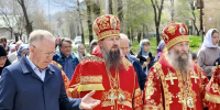 Соборное богослужение двух архипастырей в день памяти великомученика Георгия Победоносца (+ Фото + Видео) - Арсеньевская епархия
