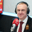 Руслан Кухарук в прямом эфире поздравил жителей региона с Днём радио - ИД Новости Югры