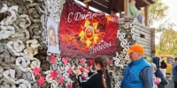 Сотрудники музея организовали выставку под открытым небом, посвященную воинам Великой Отечественной войны - Кувандыкский городской округ