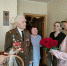 Председатель комиссии палаты поздравила с праздником Победы ветерана Великой Отечественной войны - Общественная палата
